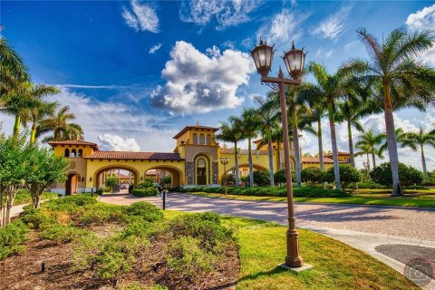 Condo in Venice, Florida, 3 bedrooms № 2197133 - photo 5