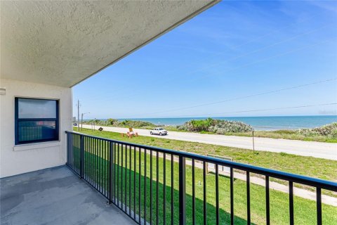 Condo in Ormond Beach, Florida, 2 bedrooms  № 1795144 - photo 1