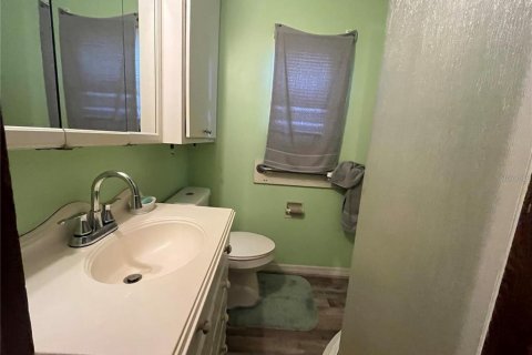 House in Fort MC Coy, Florida 2 bedrooms, 86.96 sq.m. № 1356465 - photo 17