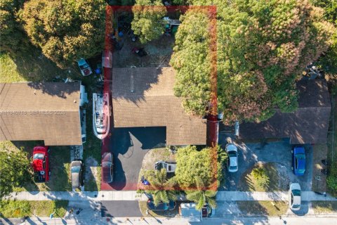 Купить виллу или дом в Форт-Лодердейл, Флорида 3 спальни, 101.45м2, № 2053975 - фото 22