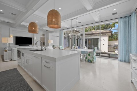 House in Jupiter, Florida 4 bedrooms, 259.75 sq.m. № 2082048 - photo 14