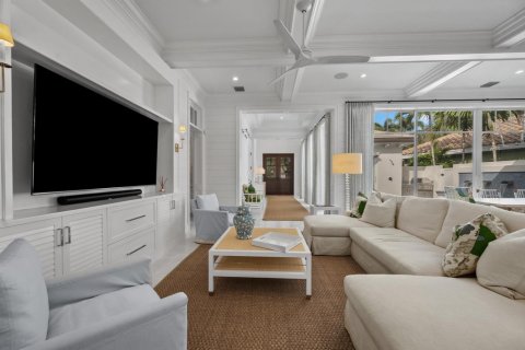 House in Jupiter, Florida 4 bedrooms, 259.75 sq.m. № 2082048 - photo 5