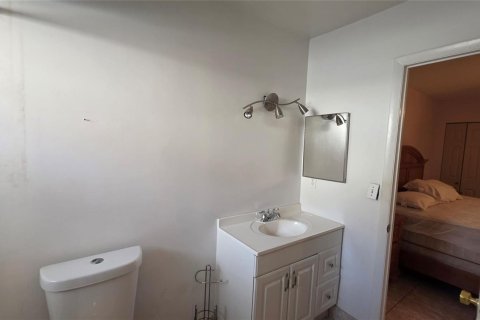 Condominio en venta en Lauderdale Lakes, Florida, 1 dormitorio, 63.55 m2 № 2153900 - foto 15