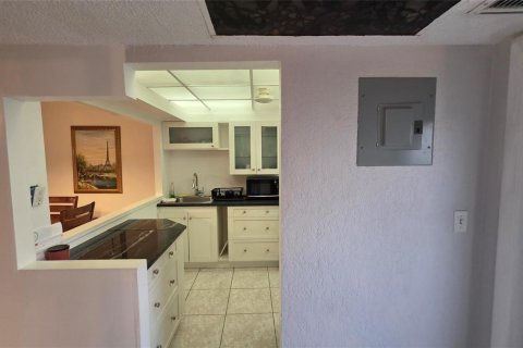 Condominio en venta en Lauderdale Lakes, Florida, 1 dormitorio, 63.55 m2 № 2153900 - foto 17