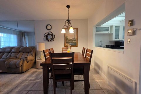 Condominio en venta en Lauderdale Lakes, Florida, 1 dormitorio, 63.55 m2 № 2153900 - foto 7