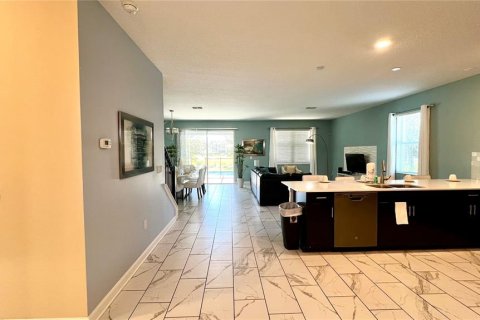 House in Davenport, Florida 8 bedrooms, 363.15 sq.m. № 1027280 - photo 20