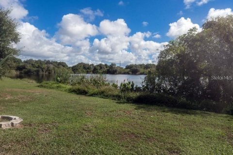 House in Venice, Florida 3 bedrooms, 173.36 sq.m. № 683304 - photo 28