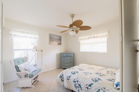 House in Venice, Florida 3 bedrooms, 173.36 sq.m. № 683304 - photo 15