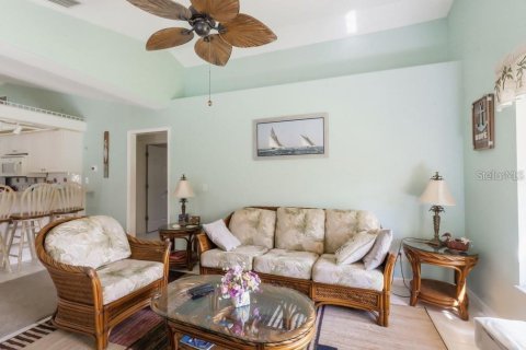 House in Venice, Florida 3 bedrooms, 173.36 sq.m. № 683304 - photo 14