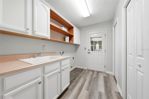 Casa en venta en Umatilla, Florida, 3 dormitorios, 160.44 m2 № 2208450 - foto 22