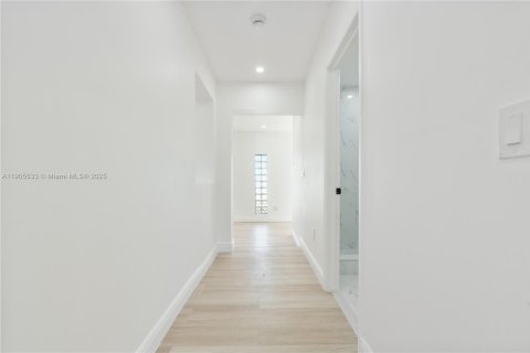 Купить виллу или дом в Вест-Парк, Флорида 4 спальни, 153.57м2, № 1956211 - фото 6