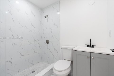 Купить виллу или дом в Вест-Парк, Флорида 4 спальни, 153.57м2, № 1956211 - фото 25