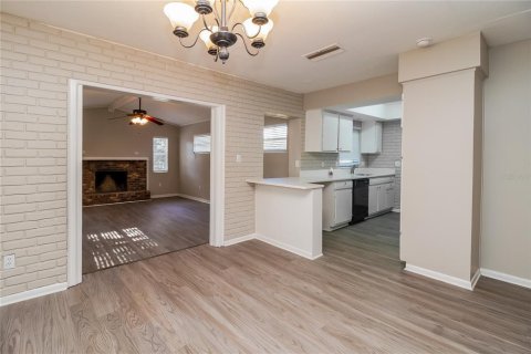 Villa ou maison à louer à Winter Park, Floride: 3 chambres, 144.93 m2 № 1851622 - photo 5