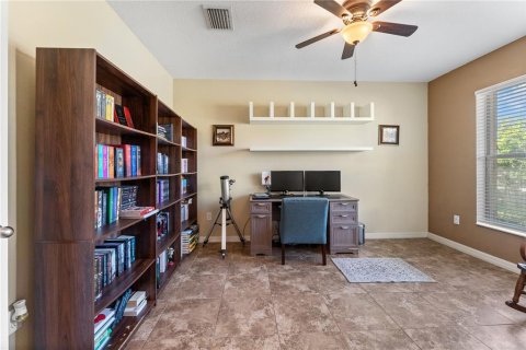 Casa en venta en Land O' Lakes, Florida, 4 dormitorios, 173.91 m2 № 2381040 - foto 20