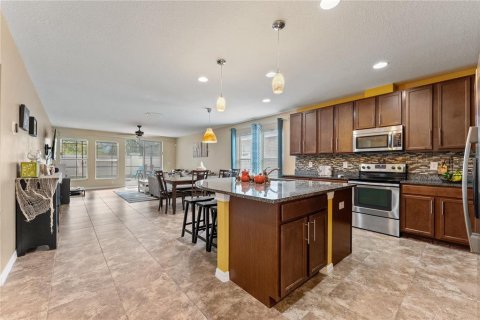 Casa en venta en Land O' Lakes, Florida, 4 dormitorios, 173.91 m2 № 2381040 - foto 8