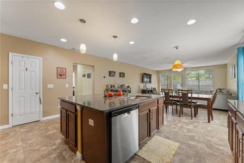 Casa en venta en Land O' Lakes, Florida, 4 dormitorios, 173.91 m2 № 2381040 - foto 10