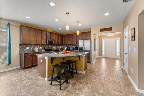 Casa en venta en Land O' Lakes, Florida, 4 dormitorios, 173.91 m2 № 2381040 - foto 9