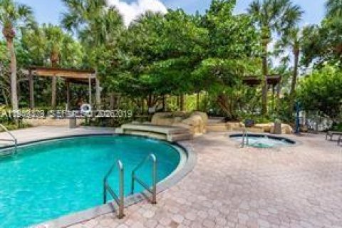 Condominio en alquiler en Aventura, Florida, 2 dormitorios № 2011749 - foto 12