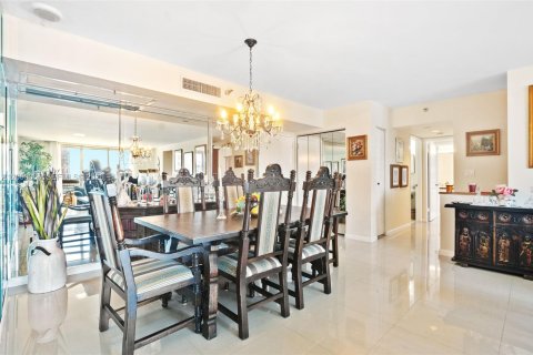 Copropriété à vendre à Aventura, Floride: 2 chambres, 126.81 m2 № 2065561 - photo 5