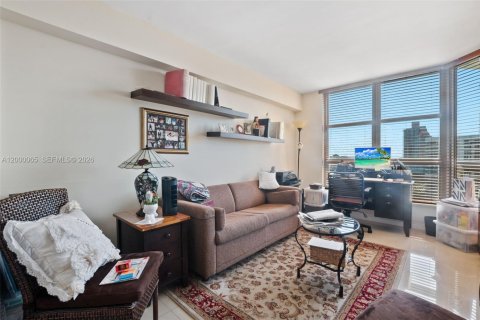 Copropriété à vendre à Aventura, Floride: 2 chambres, 126.81 m2 № 2065561 - photo 15