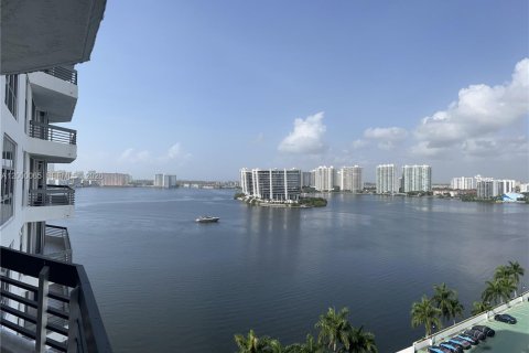 Copropriété à vendre à Aventura, Floride: 2 chambres, 126.81 m2 № 2065561 - photo 29