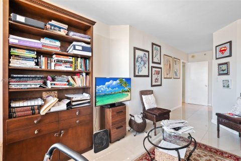 Copropriété à vendre à Aventura, Floride: 2 chambres, 126.81 m2 № 2065561 - photo 16