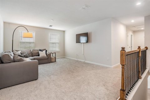 House in Wesley Chapel, Florida 5 bedrooms, 280.66 sq.m. № 1551864 - photo 15