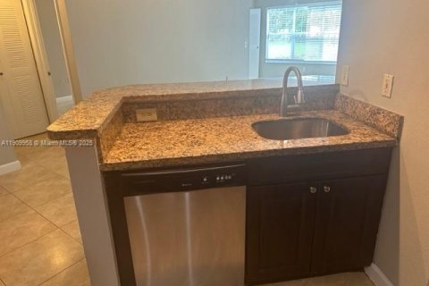 Condo in Sunrise, Florida, 1 bedroom № 1965290 - photo 7