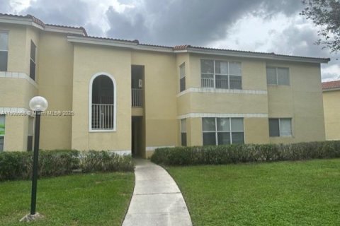 Condo in Sunrise, Florida, 1 bedroom № 1965290 - photo 1