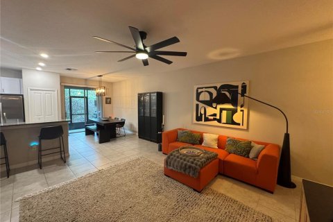 Adosado en venta en Sun City Center, Florida, 3 dormitorios, 158.03 m2 № 2099509 - foto 2