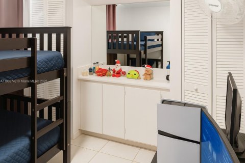 Снять в аренду кондоминиум в Майами, Флорида 2 спальни, 66.98м2, № 1953069 - фото 10