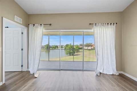 Condominio en venta en Oxford, Florida, 3 dormitorios, 119.94 m2 № 1663280 - foto 3