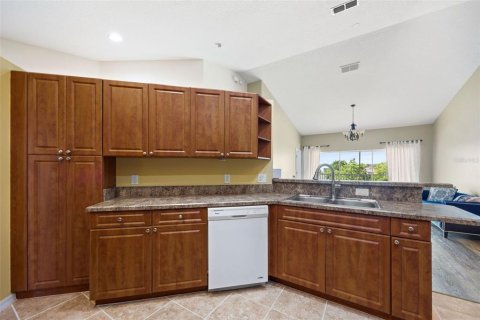 Condominio en venta en Oxford, Florida, 3 dormitorios, 119.94 m2 № 1663280 - foto 14