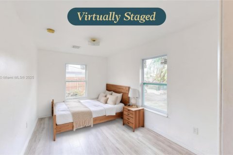 Propiedad comercial en venta en Miami, Florida, 319.96 m2 № 1950712 - foto 25