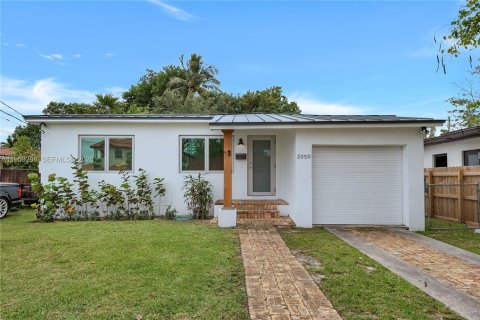 Villa ou maison à Miami, Floride 3 chambres, 75.25 m2 № 2019802
