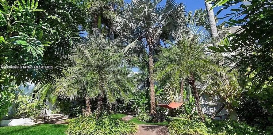 Condo à Miami Beach, Floride, 1 chambre № 1985442