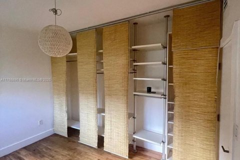Copropriété à vendre à Miami Beach, Floride: 1 chambre, 56.67 m2 № 1985442 - photo 8