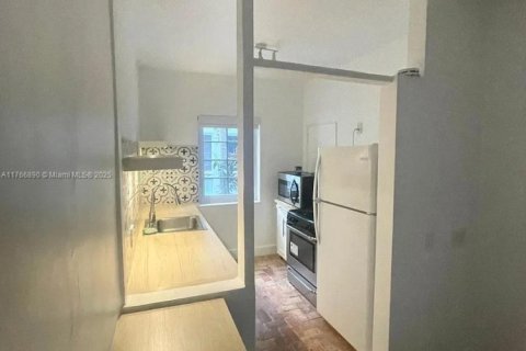 Copropriété à vendre à Miami Beach, Floride: 1 chambre, 56.67 m2 № 1985442 - photo 6
