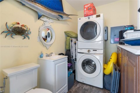 House in Lake Worth, Florida 3 bedrooms, 81.38 sq.m. № 1883780 - photo 16