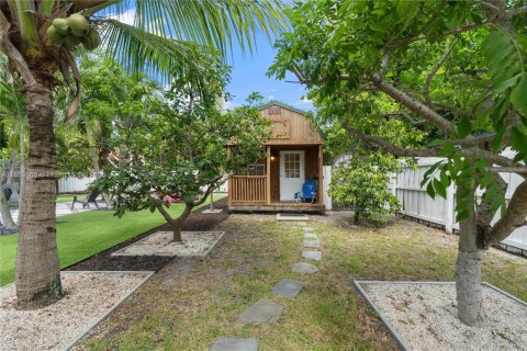 House in Lake Worth, Florida 3 bedrooms, 81.38 sq.m. № 1883780 - photo 22