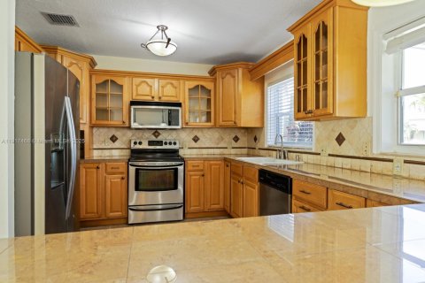 Casa en venta en Homestead, Florida, 4 dormitorios, 169.08 m2 № 1973931 - foto 22