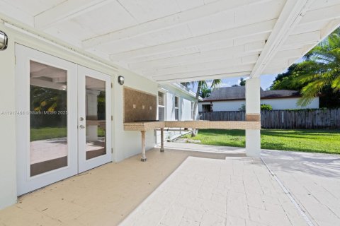 Casa en venta en Homestead, Florida, 4 dormitorios, 169.08 m2 № 1973931 - foto 6