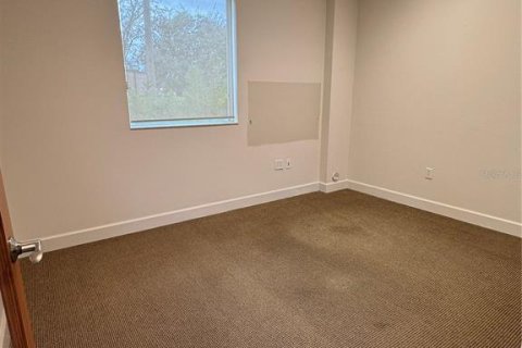Immobilier commercial à louer à Saint Lucie, Floride № 1572031 - photo 11