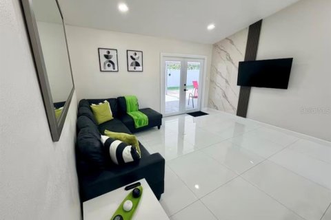 Купить виллу или дом в Киссимми, Флорида 6 комнат, 144.74м2, № 2315261 - фото 22