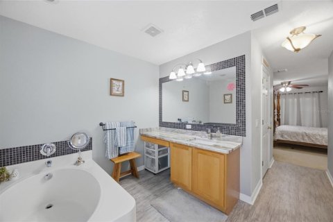 Villa ou maison à vendre à Ocala, Floride: 4 chambres, 217.02 m2 № 2147446 - photo 21