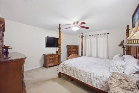 Villa ou maison à vendre à Ocala, Floride: 4 chambres, 217.02 m2 № 2147446 - photo 18