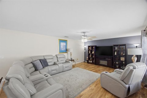 Villa ou maison à vendre à Ocala, Floride: 4 chambres, 217.02 m2 № 2147446 - photo 12