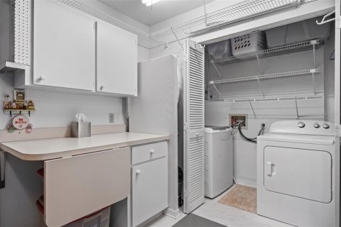 Casa en venta en Lakeland, Florida, 2 dormitorios, 145.58 m2 № 2150658 - foto 28