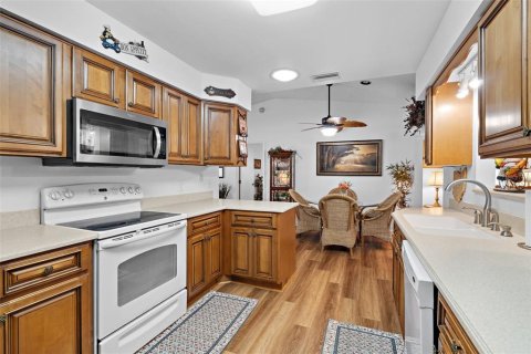 Casa en venta en Lakeland, Florida, 2 dormitorios, 145.58 m2 № 2150658 - foto 10