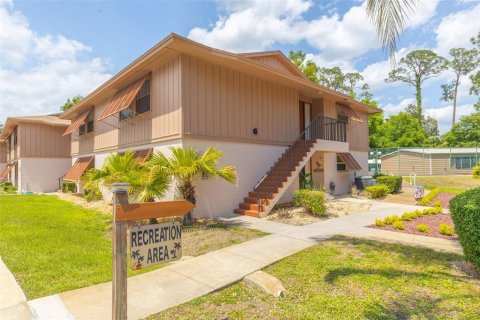 Copropriété à vendre à Deltona, Floride: 2 chambres, 83.33 m2 № 2147623 - photo 2